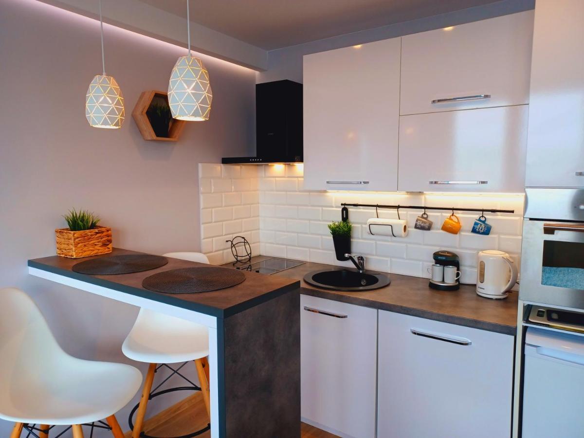 Apartament 8 Pietro Al Wyzwolenia ชเตชชิน ภายนอก รูปภาพ